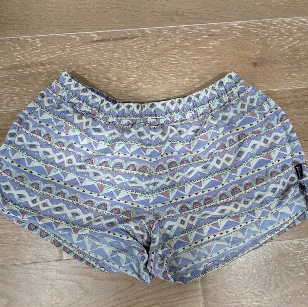 Patagonia barely baggies shorts 2in